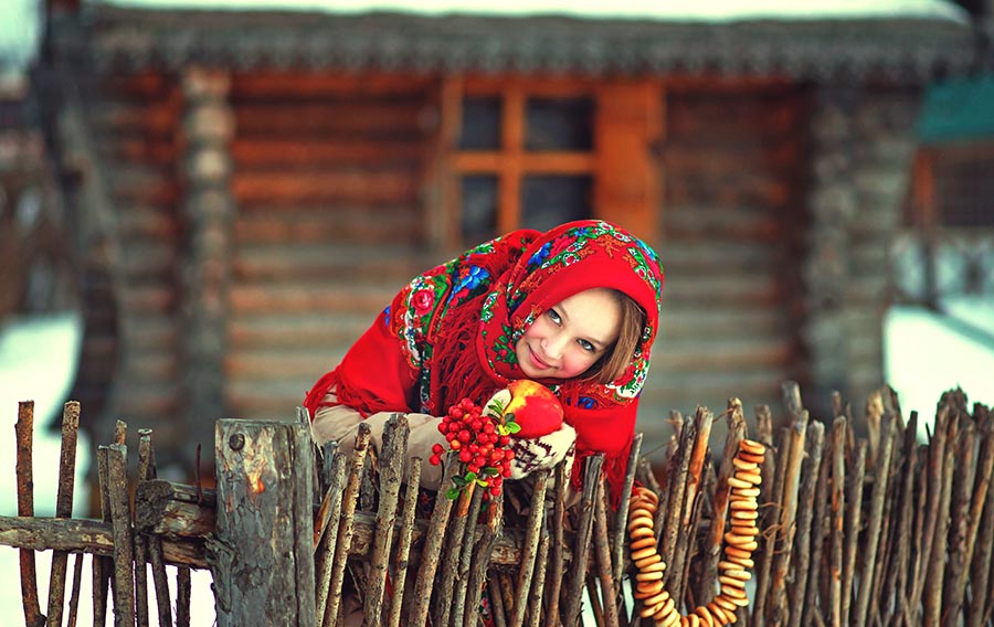 Sexy girl Women in Slavic costumes in Yokohama